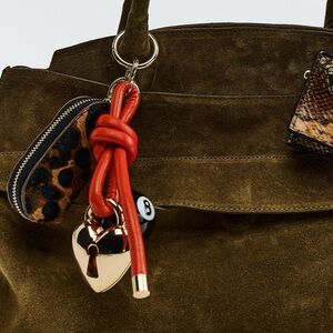 Zara Coin Purse Multi-Chain Keychain